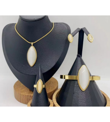 Pendientes acero Dorado...