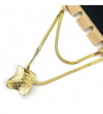 Collares acero dorado...