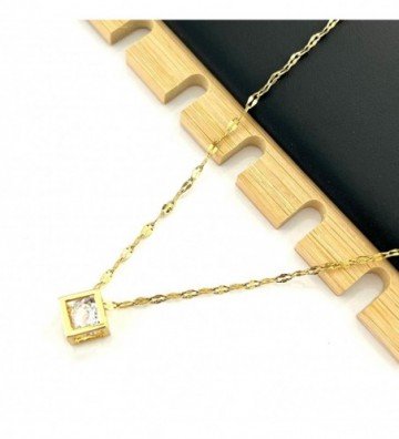 Collares acero dorado...