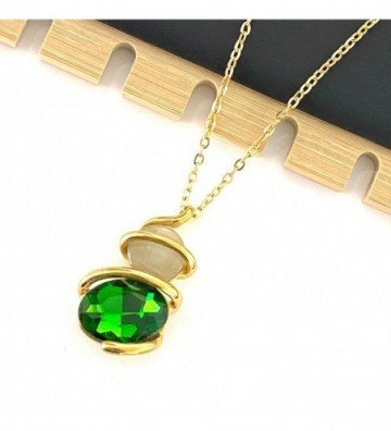Collares acerodorado...