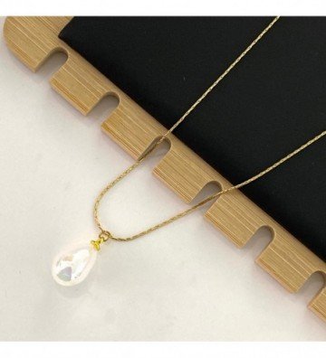 Collares acerodorado...