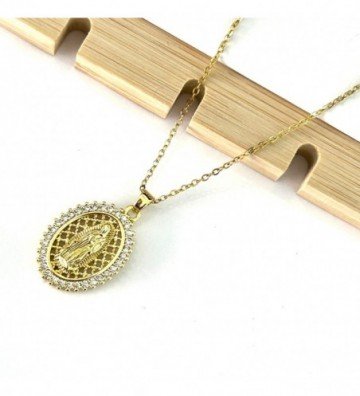 Collares acero dorado...