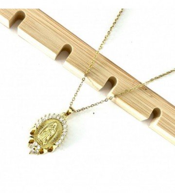 Collares acero dorado...