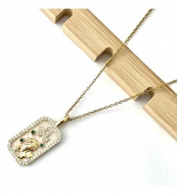 Collares acero dorado...