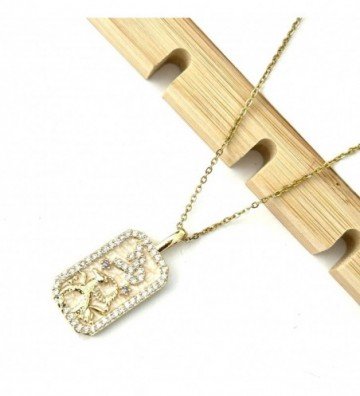 Collares acero dorado...