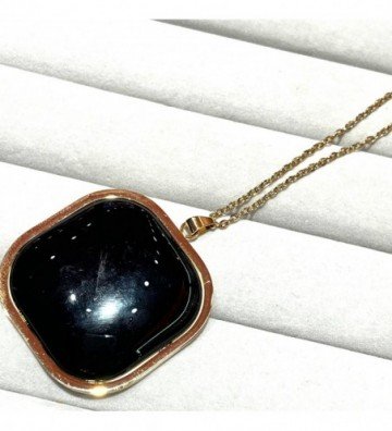 Collares acero dorado...