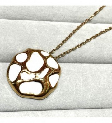 Collares acero dorado...