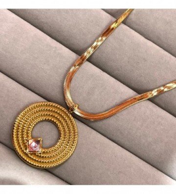 Collares acero dorado...