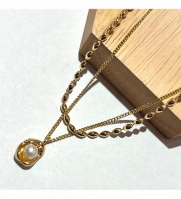 Collares acero dorado...