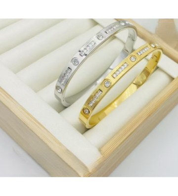 Pulseras brazaletes acero...