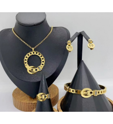 Solo pulsera brazaletes...