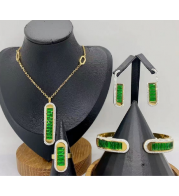 Solo pulsera brazaletes...