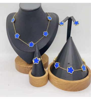 Collares acero Dorado...