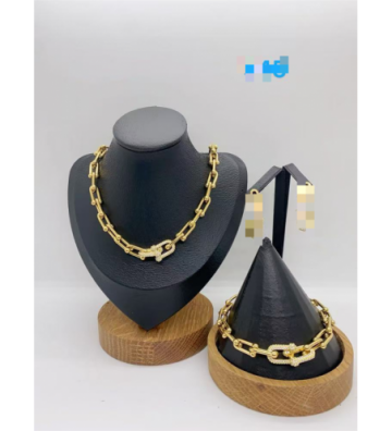 Collares acero Dorado...