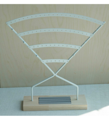 Expositor pendientes blanco...