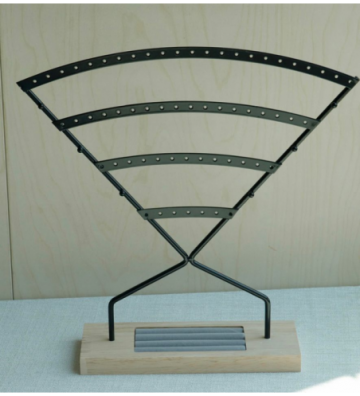 Expositor pendientes negro...