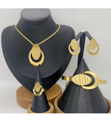 Pendientes acero Dorado...