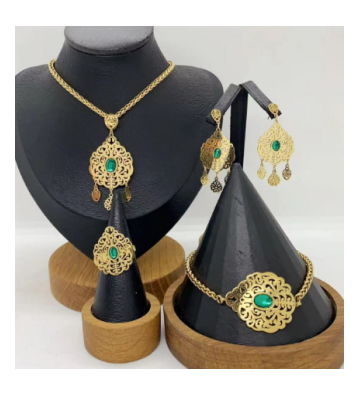 Solo Pulsera brazalete...