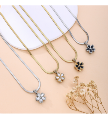 Collares acero Dorado y...