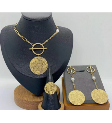 Solo anillo Sortijas acero...
