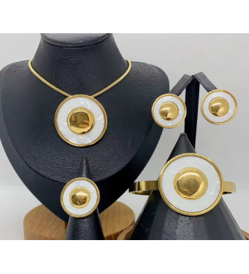 Solo Pulsera brazaletes...